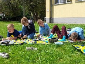 Artykuł: Jest piękne lato, więc jest plastyka w plenerze - Zdjęcie 27296