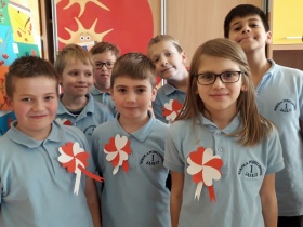 Artykuł: Radosna lekcja patriotyzmu - Zdjęcie 30775