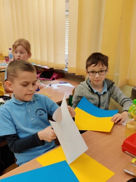 Artykuł: Z ciekawości i potrzeby serca - Zdjęcie 33124
