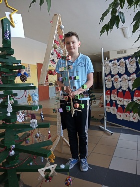 Artykuł: Poczuj magię Świąt - czyli wyniki szkolnego konkursu na najpiękniejszy kalendarz adwentowy - Zdjęcie 39333