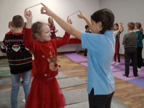Artykuł: „Joga nie zabiera czasu, lecz go daje.” - Zdjęcie 43415