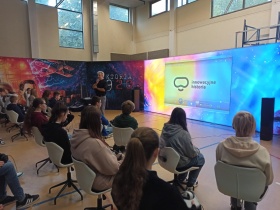 Artykuł: Nowe technologie w służbie edukacji - Zdjęcie 45943