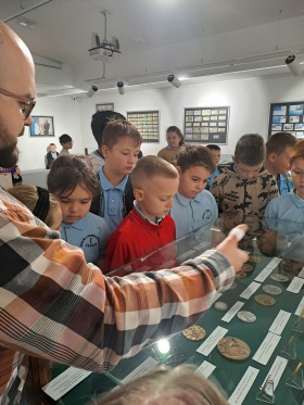 Artykuł: Świętować można na różne sposoby - Zdjęcie 47011