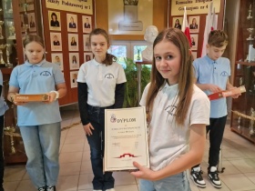 Artykuł: Konkurs na plakat rozstrzygnięty - Zdjęcie 47184