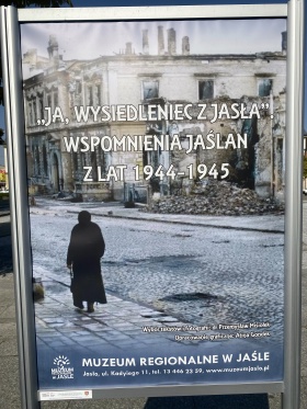 Artykuł:  Zburzone nienawiścią wydźwignięte pracą  - Zdjęcie 53741