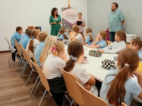 Artykuł: Zrobili sobie książki - Zdjęcie 53751