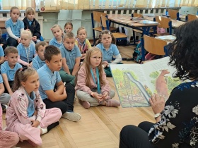 Artykuł: Ogólnopolski Dzień Głośnego Czytania w naszej szkole - Zdjęcie 54131