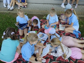 Artykuł: Jak nie czytam? Jak czytam! ...czyli zabierz książkę na wakacje! - Zdjęcie 60375