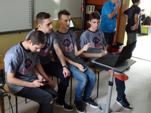 Artykuł: I Piknikowy Turniej z gry League of Legends w naszej szkole - Zdjęcie 10403
