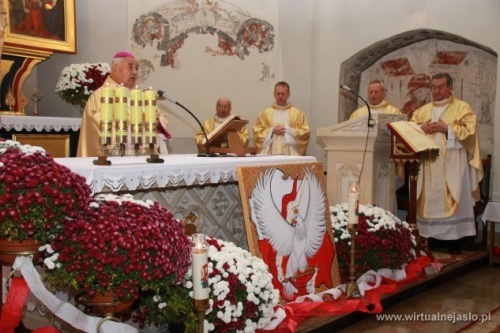 Artykuł: Jubileusz stulecia nadania szkole imienia patrona - Zdjęcie 12071
