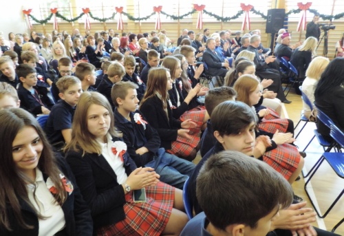 Artykuł: Jubileusz stulecia nadania szkole imienia patrona - Zdjęcie 12115