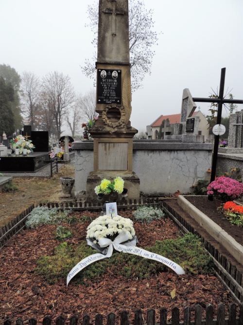 Artykuł: Pamiętamy o tych, którzy odeszli... - Zdjęcie 175110