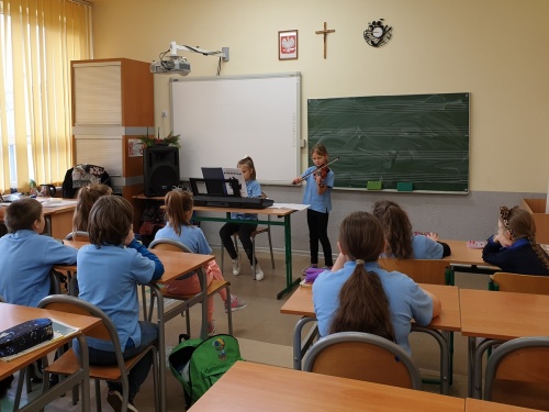 Artykuł: Niech unosi nas kolęda - Zdjęcie 18531