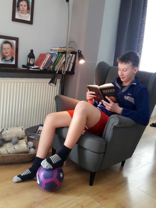 Artykuł: #TerazCzasNaCzytanie więc #zostańwdomu i #czytajksiążki - Zdjęcie 20282