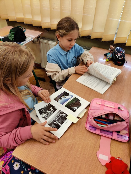 Artykuł: Jak dawniej w szkole bywało? - Zdjęcie 28653