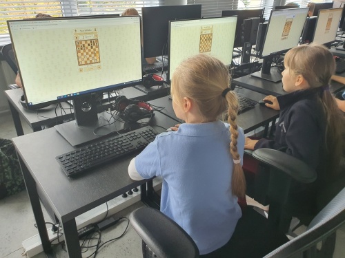 Artykuł: Pora na Twój ruch czyli konkurs internetowo - szachowy 