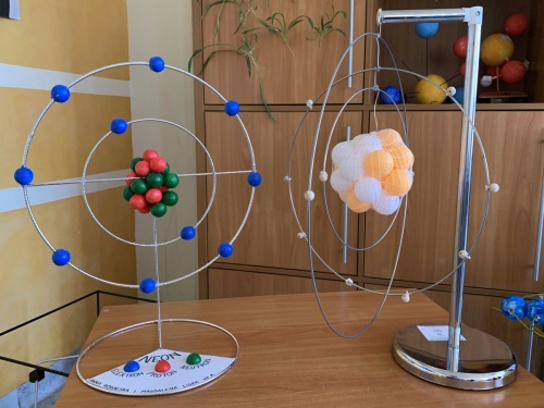 Artykuł: Niezwykły świat atomów - Zdjęcie 33493