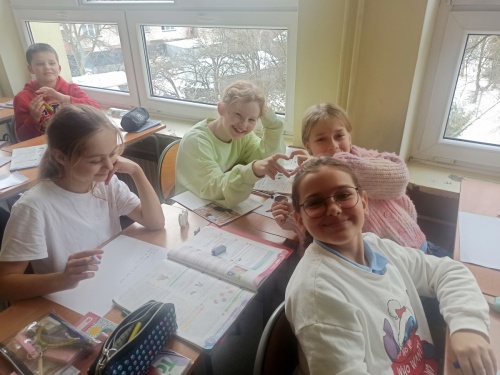 Artykuł: Pen Pal Search Project czyli Poszukiwanie Przyjaciela Korespondencyjnego! - Zdjęcie 48103