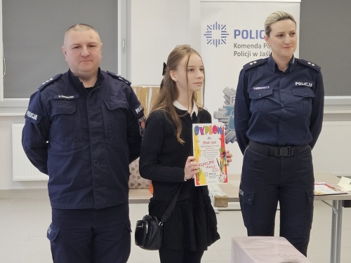 Artykuł: Wyjątkowe wyróżnienia dla naszych młodych artystek! - Zdjęcie 55832
