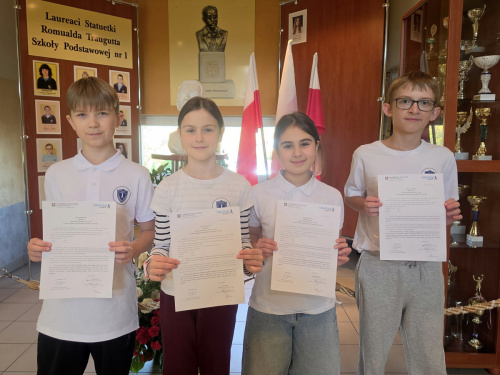 Artykuł: Nasi uczniowie z sukcesem zmierzyli się z egzaminami Cambridge! - Zdjęcie 69341