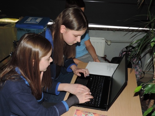 Artykuł: Dzień Nowoczesnych Technologii w Edukacji w SP1 i Gim4 - Zdjęcie 8963